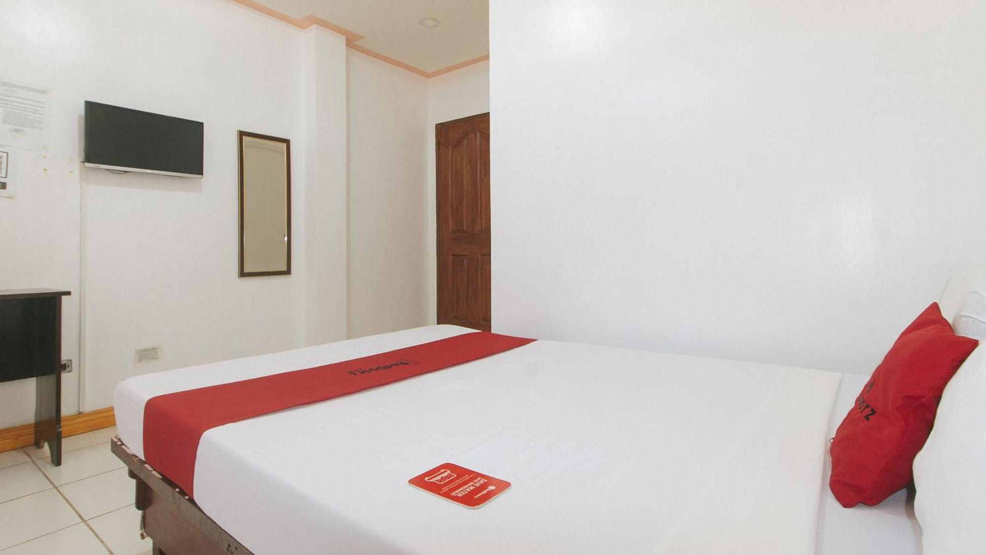 Reddoorz At Coco Grove Tourist Inn 팡라오 외부 사진