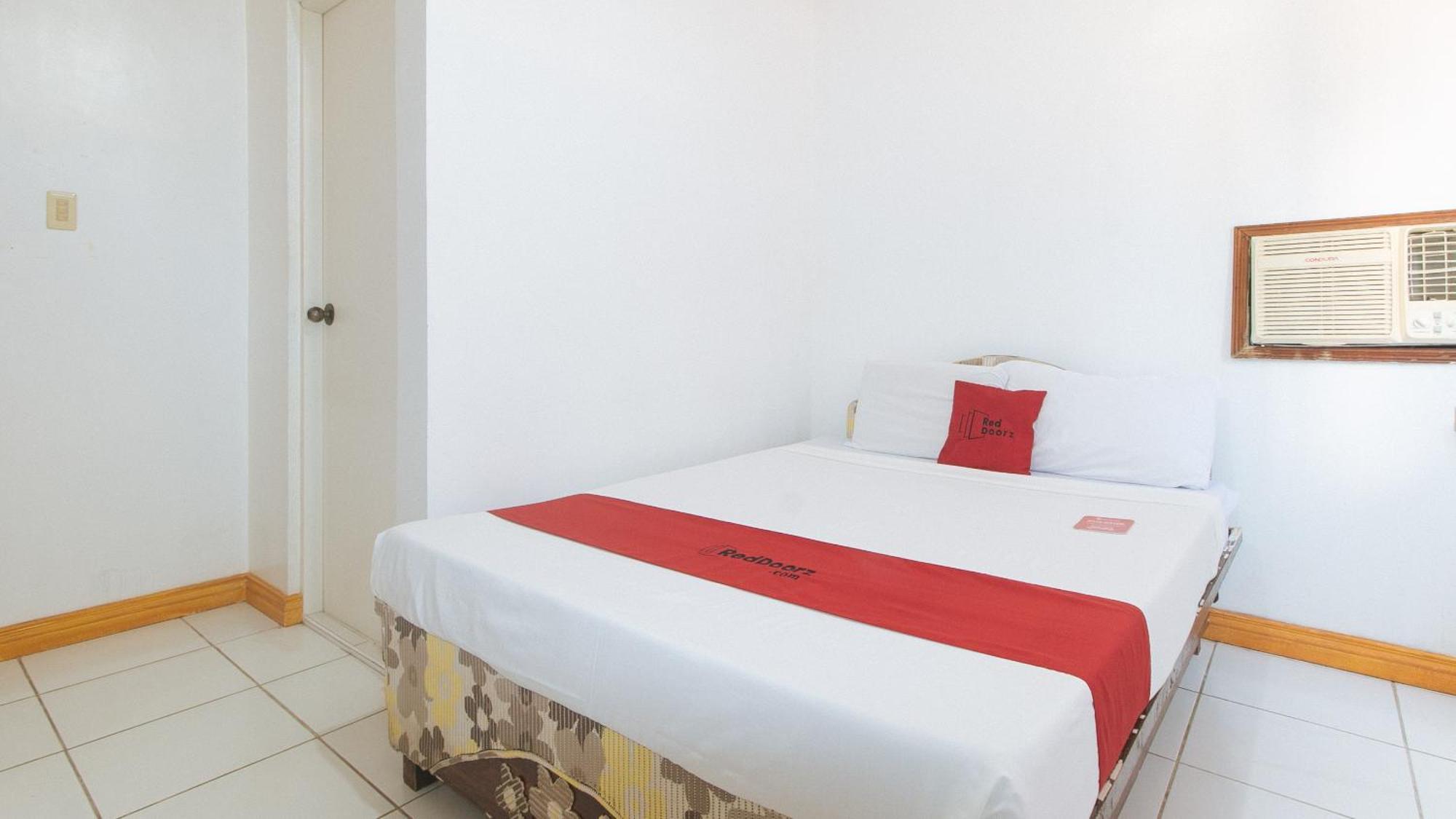 Reddoorz At Coco Grove Tourist Inn 팡라오 외부 사진